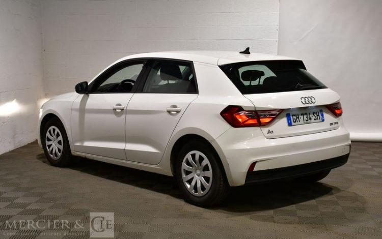 AUDI A1 SPORTBACK 25 TFSI 95 BLANC GH-734-SH