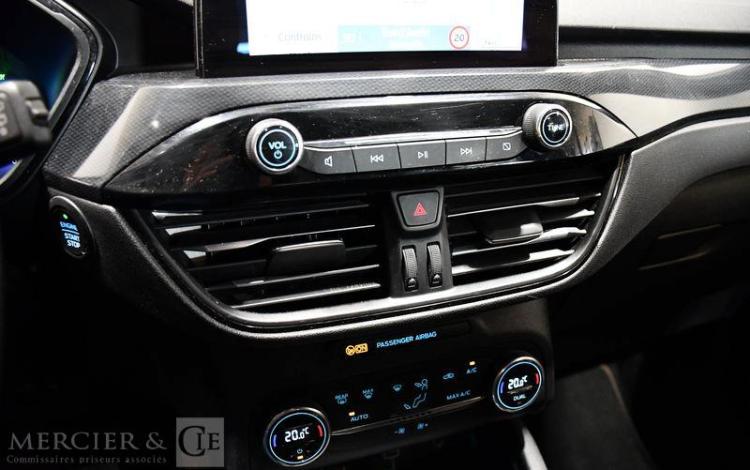 FORD KUGA 3 2.5 Hybrid NOIR GH-863-RT