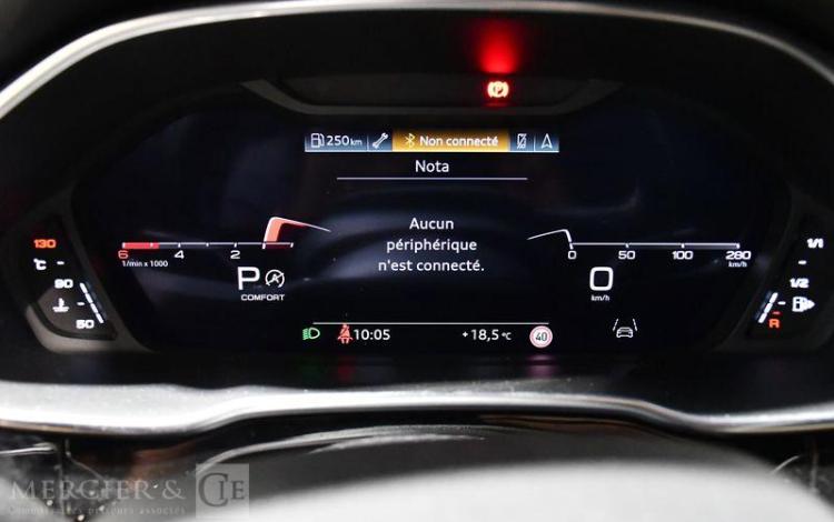 AUDI Q3 SB 35 2,0 TDI 150CH S-TRONIC 7 BLANC GJ-184-HW