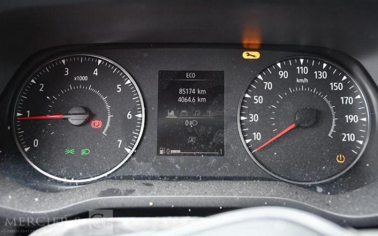 RENAULT TRAFIC ZEN L2 BLUE DCI 150 S&S 8PL GRIS GJ-288-RH