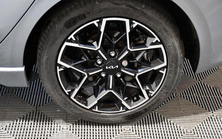 KIA CEED GT LINE GRIS GJ-417-XF
