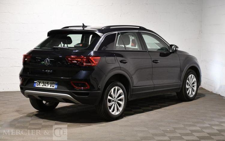 VOLKSWAGEN T-ROC NOIR GK-345-VD