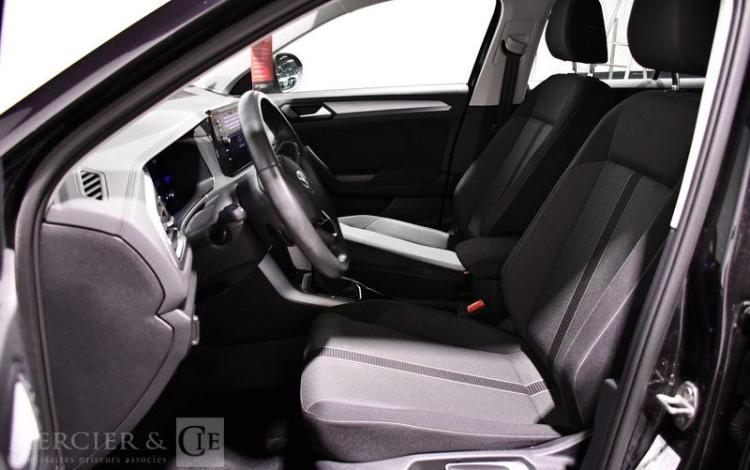VOLKSWAGEN T-ROC NOIR GK-345-VD
