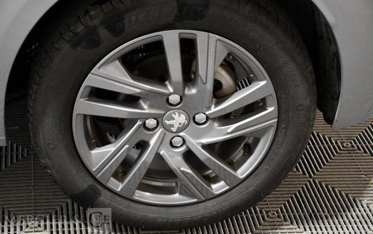 PEUGEOT 208 ACTIVE PACK BLUE HDI 100 GRIS GL-294-BQ