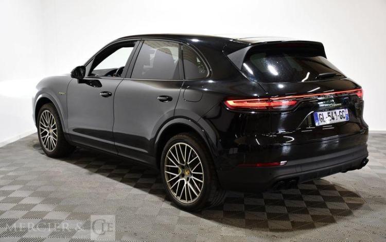 PORSCHE CAYENNE COUPE 3.0 E-HYBRID 462ch PLATINUM EDITION NOIR GL-541-GC