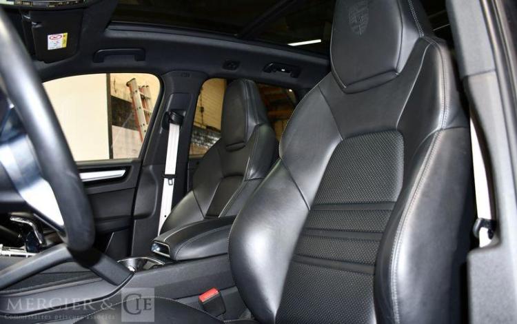 PORSCHE CAYENNE COUPE 3.0 E-HYBRID 462ch PLATINUM EDITION NOIR GL-541-GC