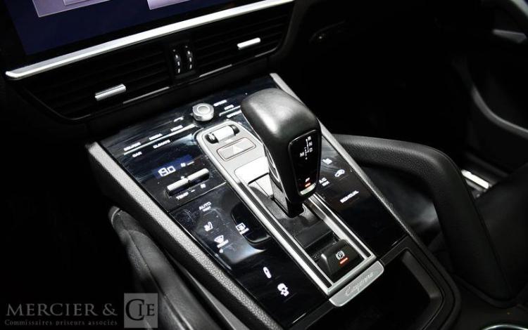 PORSCHE CAYENNE COUPE 3.0 E-HYBRID 462ch PLATINUM EDITION NOIR GL-541-GC