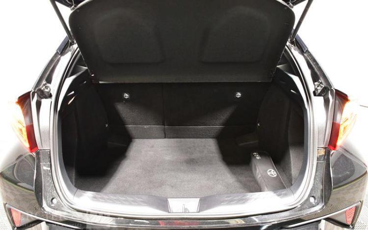 TOYOTA C-HR HYBRID 1.8 122H 100 DYNAMIC NOIR GL-733-NF