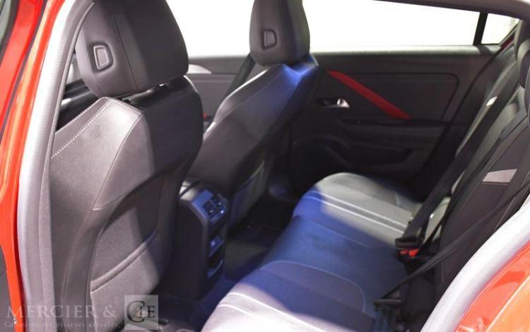 OPEL ASTRA 1,2 ROUGE GL-954-BT