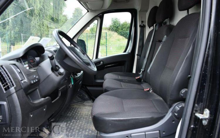 CITROEN JUMPER 30 L1H1 BLUEDI120 NOIR GM-139-GV