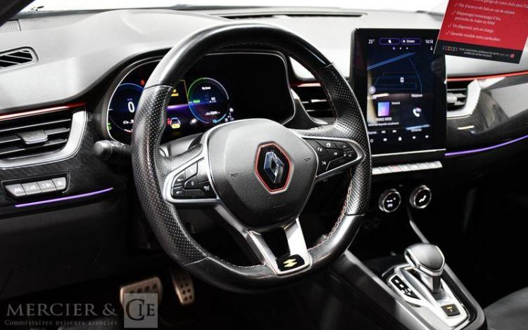 RENAULT ARKANA RS LINE FAST TRACK E-TECH NOIR GM-176-ZH