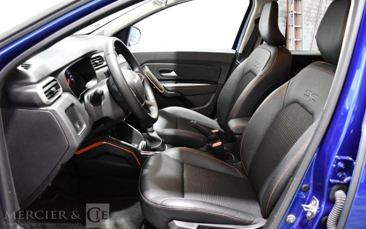 DACIA DUSTER EXTREME TCE 150 EDC 4X2 BLEU GN-681-AR