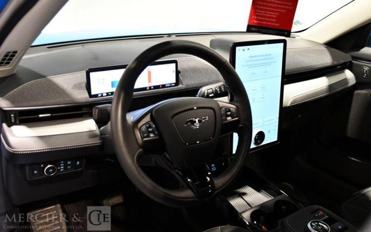 FORD MUSTANG MACH-E 75kWh 2M23 BLEU GP-354-WS