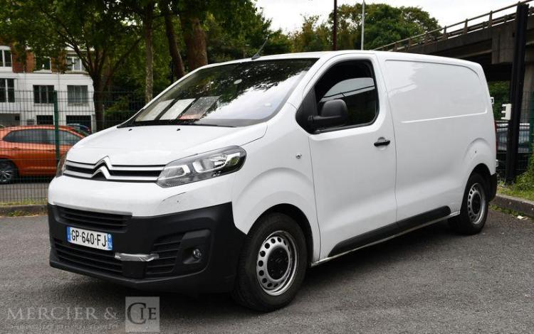 CITROEN JUMPY FG TAILLE M BLUE HDI BLANC GP-640-FJ