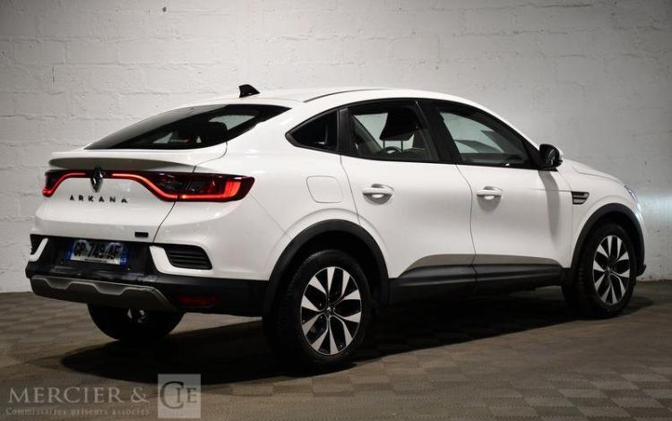 RENAULT ARKANA EQUILIBRE E-TECH HYBRIDE 145 BLANC GP-748-AF