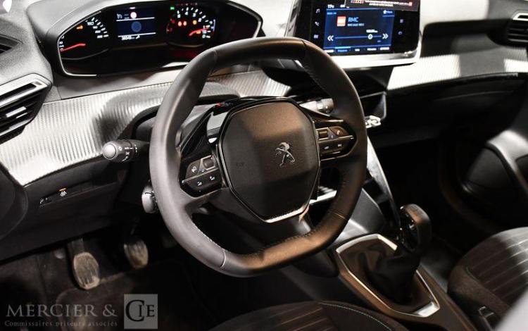 PEUGEOT 208 STYLE PURE TECH 75 S&S NOIR GP-999-XN