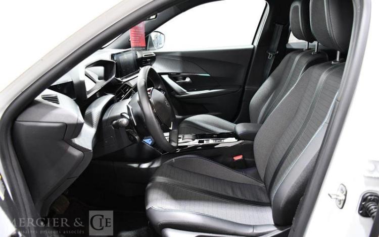 PEUGEOT 2008 1.5 BLUEHDI 130 ALLURE PACK EAT BLANC GQ-447-ZL