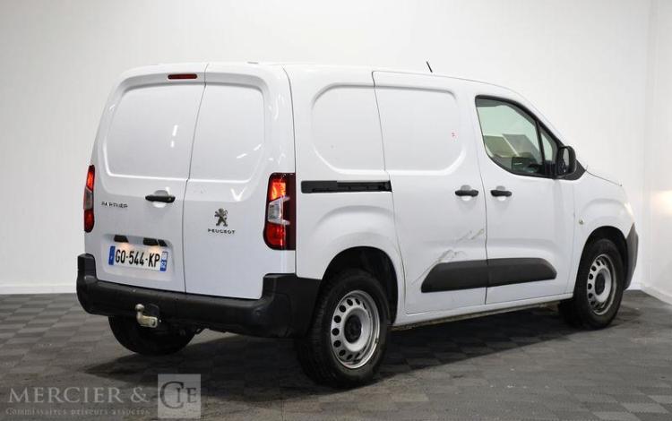 PEUGEOT PARTNER FOURGON 1.5 BLUEHDI 100 650KG L1 M PACK ASPHALT CONNECT BLANC GQ-544-KP