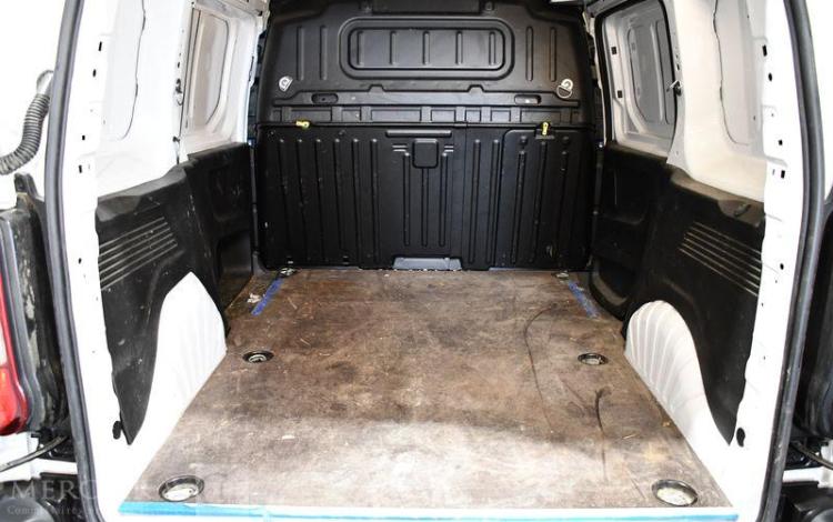 PEUGEOT PARTNER FOURGON 1.5 BLUEHDI 100 650KG L1 M PACK ASPHALT CONNECT BLANC GQ-544-KP