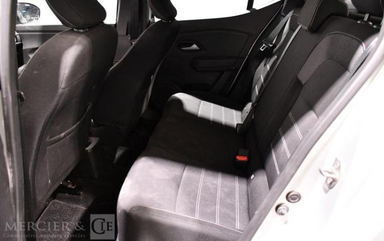 DACIA SANDERO EXPRESSION ECO-G 100  GQ-825-RA