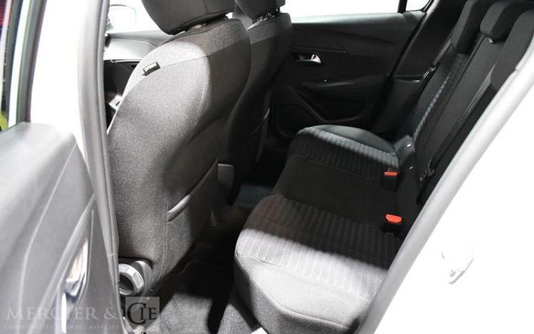 PEUGEOT 208 STYLE PURETECH 75 S&S BLANC GQ-892-TS