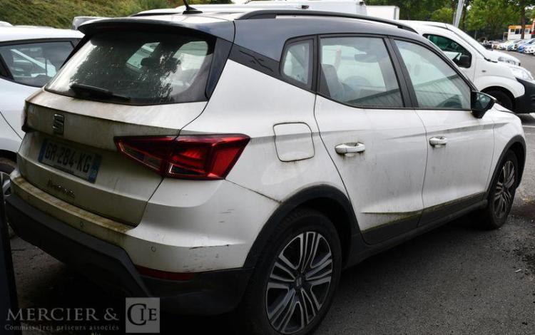 SEAT ARONA STYLE 1,0 TSI 95 BLANC GR-284-KG