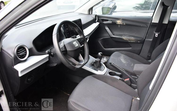 SEAT ARONA STYLE 1,0 TSI 95 BLANC GR-284-KG
