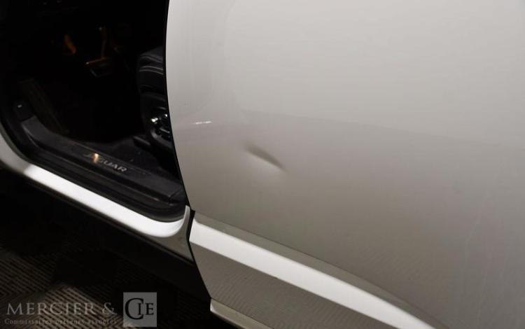 JAGUAR E-PACE R-DYNAMIC HSE BLANC GS-115-EV