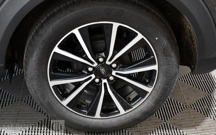 FORD PUMA 2 F125 TITANIUM BUS GRIS GT-594-GZ