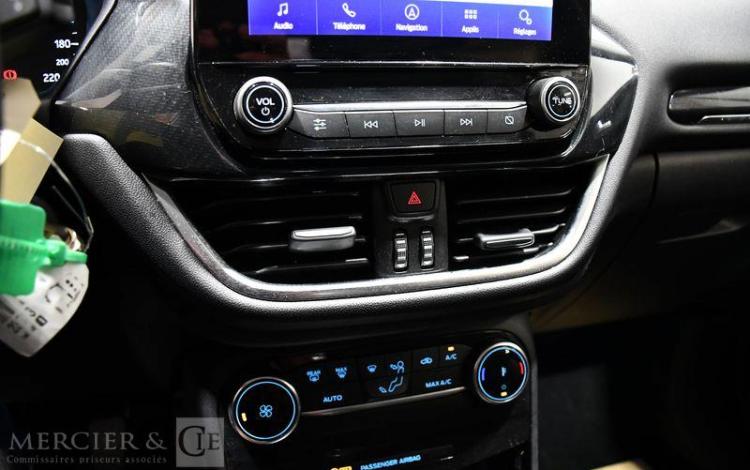 FORD PUMA 2 F125 TITANIUM BUS GRIS GT-594-GZ