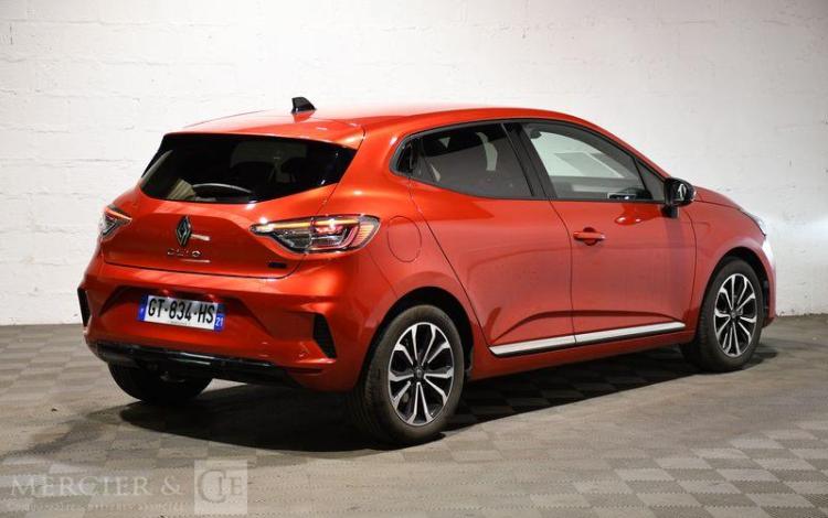 RENAULT CLIO TECHNO E-TECH FULL HYBRID 145 ROUGE GT-834-HS