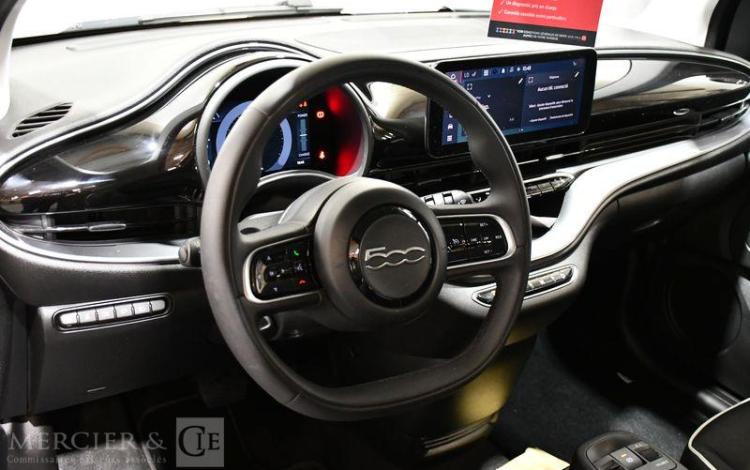 FIAT e 500 24 kwh PACK CONFORT NOIR GV-362-QJ