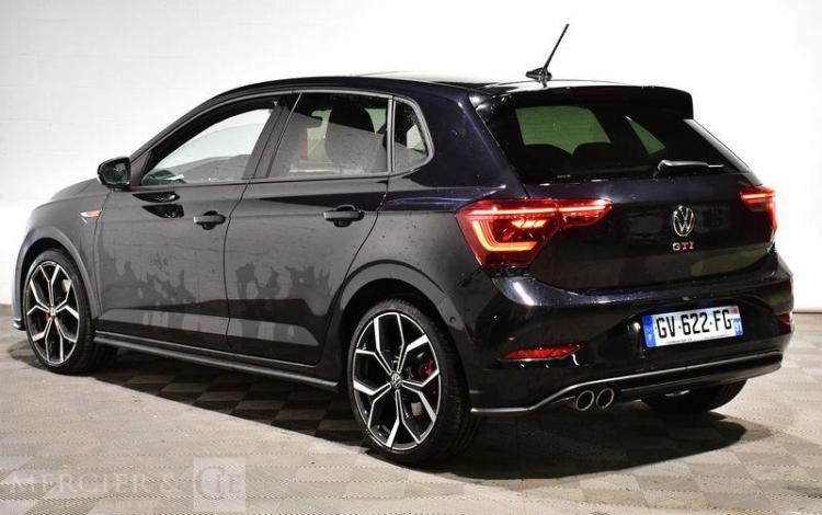 VOLKSWAGEN POLO NOIR GV-622-FG