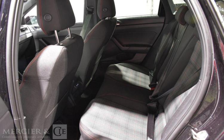 VOLKSWAGEN POLO NOIR GV-622-FG