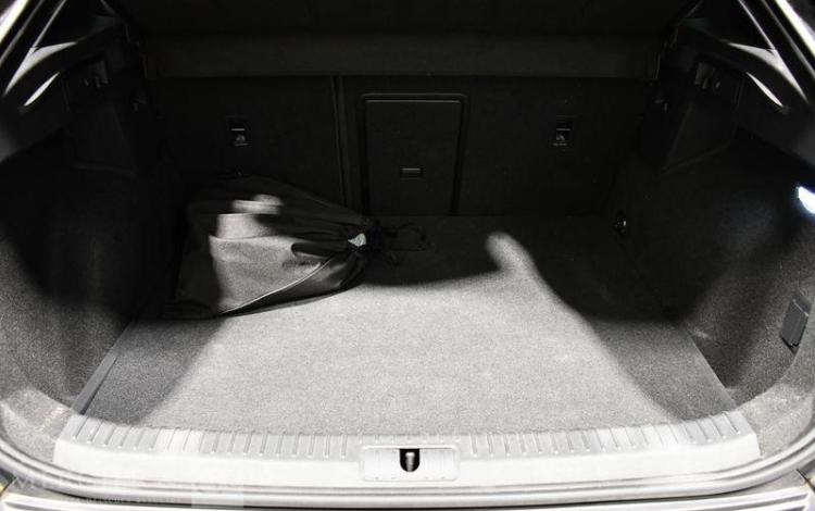 CUPRA FORMENTOR NOIR GW-442-EZ