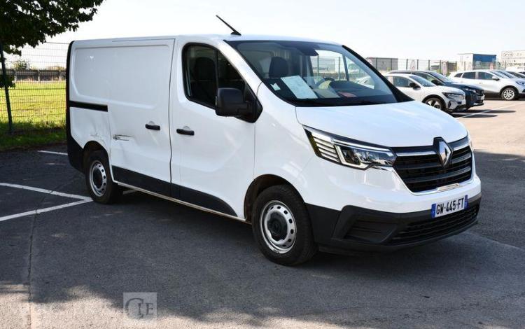 RENAULT TRAFIC CF L1H1 2T8 BLUE DCI 130 E6 BLANC GW-445-FT