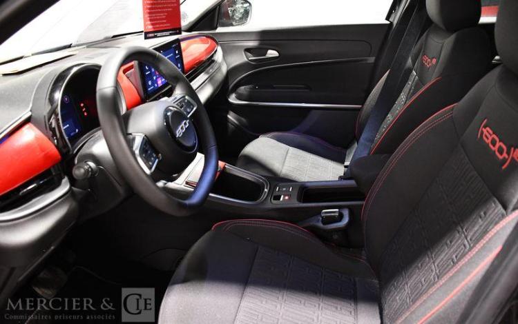 FIAT 600 ELECTRIQUE 54KWH RED  GW-723-JM
