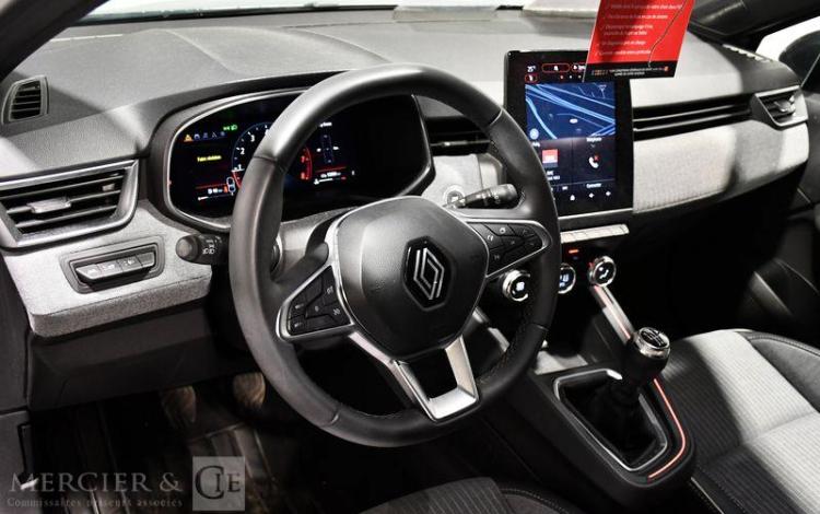 RENAULT CLIO TECHNO TCE 90 NOIR GX-209-AF