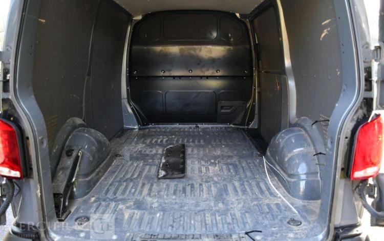 VOLKSWAGEN TRANSPORTER FOURGON T6 2T8 L1H1 2.0 TDI 150 BUSINESS GRIS GX-465-PV