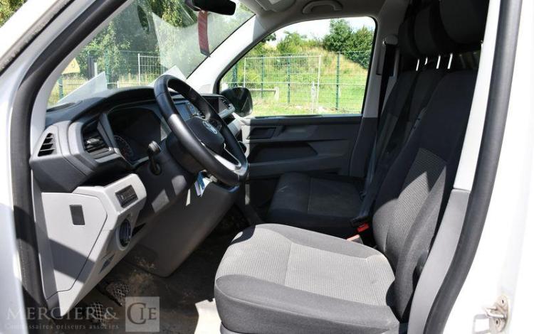 VOLKSWAGEN TRANSPORTER BLANC GX-665-RD