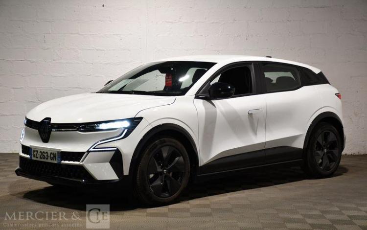 RENAULT MEGANE e-TECH EQUILIBRE 130CH BLANC GZ-263-GN
