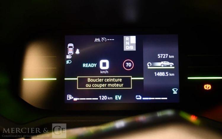 DACIA DUSTER EXTREME HYBRID 140 BLANC GZ-311-DS
