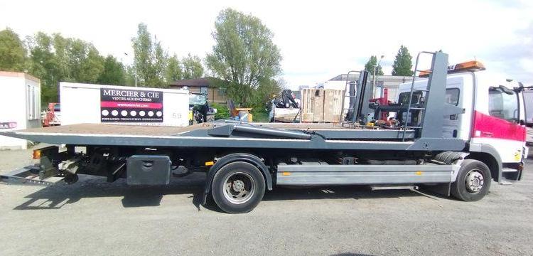 MERCEDES ATEGO PORTE VOITURE AVEC PANIER – DIESEL – PTAC : 12,34 TONNES – 380087 KMS BLANC GZ-644-NH