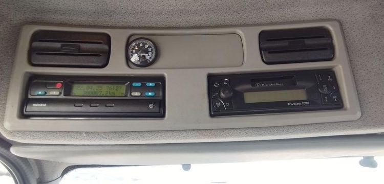 MERCEDES ATEGO PORTE VOITURE AVEC PANIER – DIESEL – PTAC : 12,34 TONNES – 380087 KMS BLANC GZ-644-NH