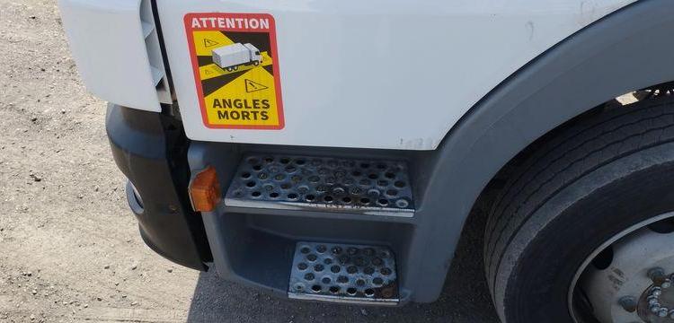 MERCEDES ATEGO PORTE VOITURE AVEC PANIER – DIESEL – PTAC : 12,34 TONNES – 380087 KMS BLANC GZ-644-NH