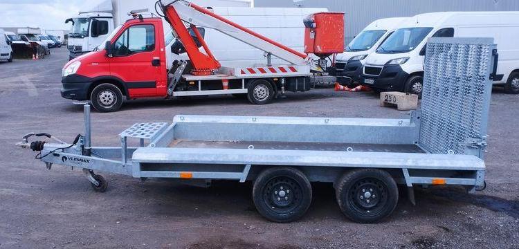 VLEMMIX REMORQUE PORTE ENGIN 2 ESSIEUX – PTAC 2,7 TONNES – ANNEE 2025  HB-140-WC