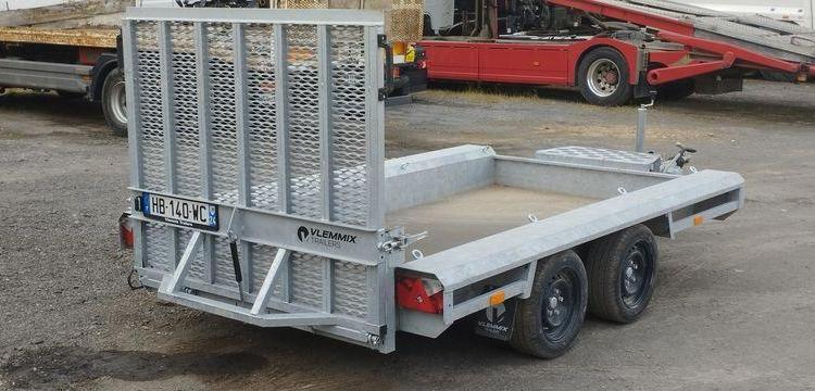 VLEMMIX REMORQUE PORTE ENGIN 2 ESSIEUX – PTAC 2,7 TONNES – ANNEE 2025  HB-140-WC