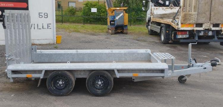 VLEMMIX REMORQUE PORTE ENGIN 2 ESSIEUX – PTAC 2,7 TONNES – ANNEE 2025  HB-140-WC