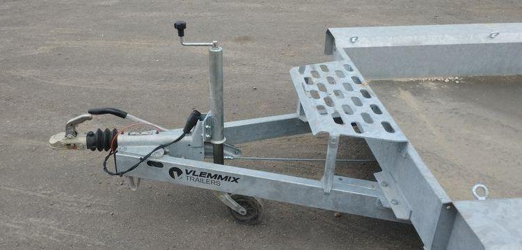 VLEMMIX REMORQUE PORTE ENGIN 2 ESSIEUX – PTAC 2,7 TONNES – ANNEE 2025  HB-140-WC