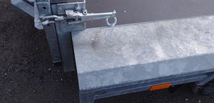 VLEMMIX REMORQUE PORTE ENGIN 2 ESSIEUX PTAC : 2,7 TONNES  HB-309-WC